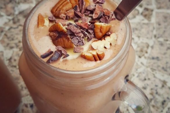 Waiting for the Weekend Choco-Nut Smoothie