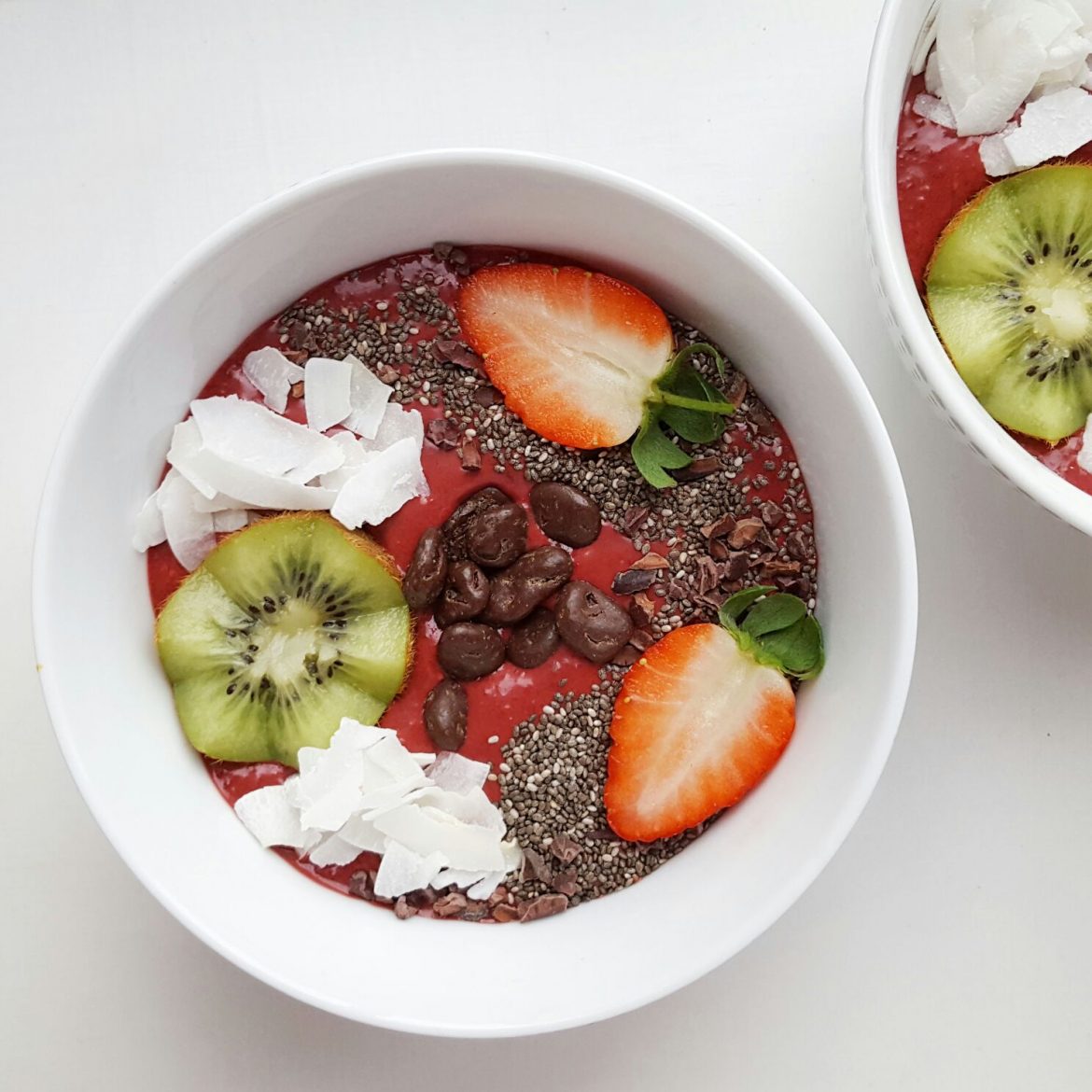 Beetroot-Cacao Smoothie Bowl