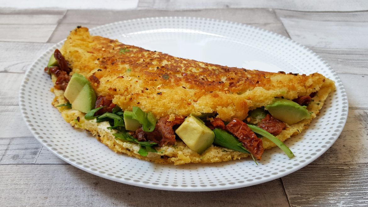 Eggless Omelette with Avocado, Spinach & Sundried Tomatoes The Big
